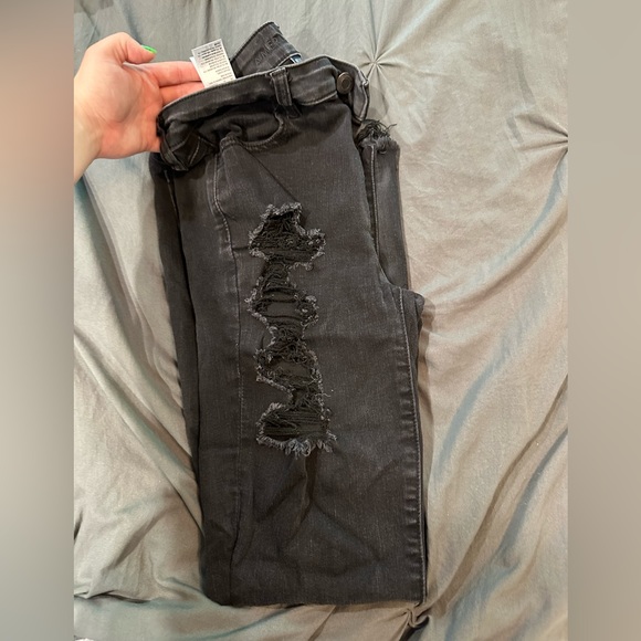 American eagle ripped black jeans size 10 regular - Picture 3 of 3